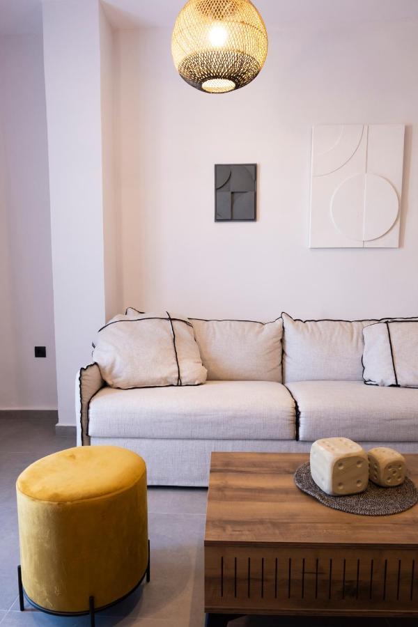 Venus Luxury Apartment Ermoupoli Esterno foto