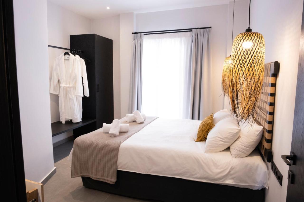 Venus Luxury Apartment Ermoupoli Esterno foto