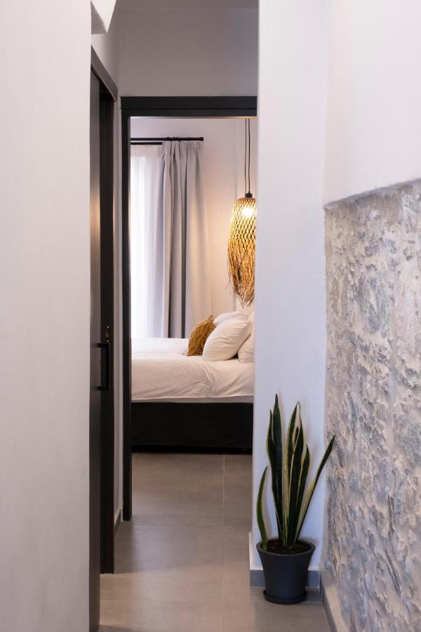Venus Luxury Apartment Ermoupoli Esterno foto
